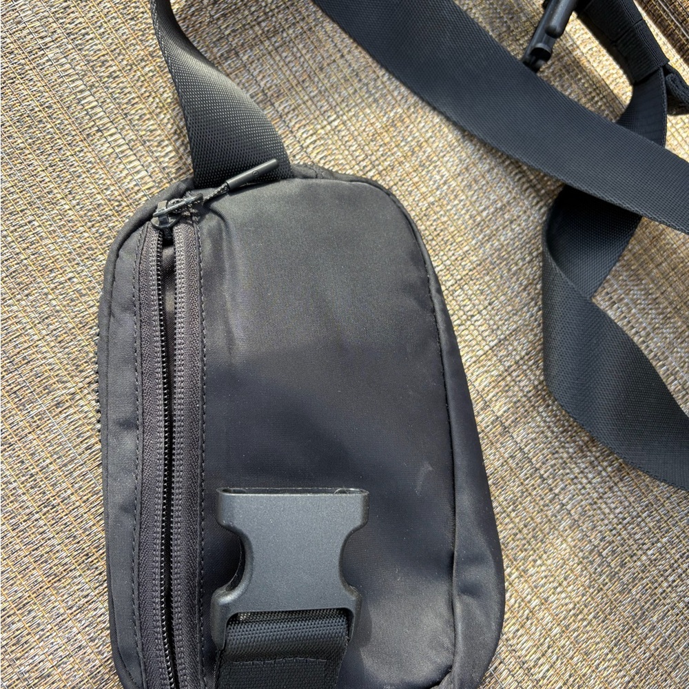 lululemon athletica Black Belt Bag for women - Picture 3 of 3